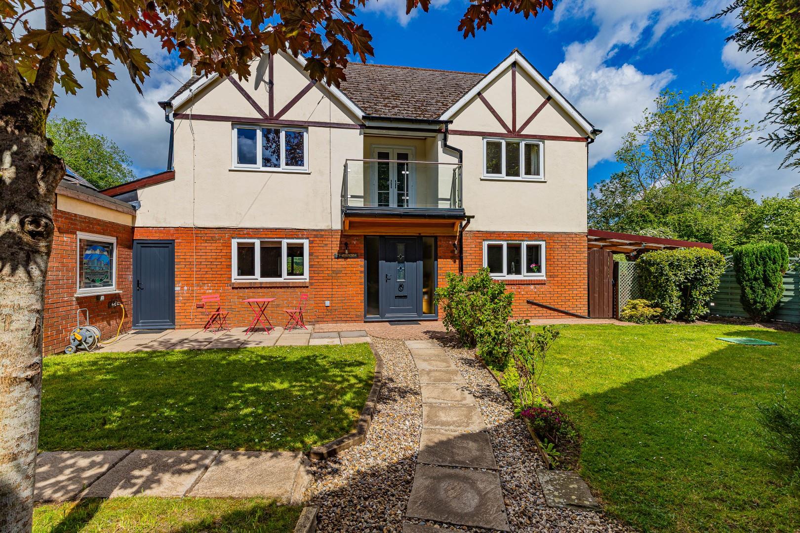 Garth Place, Rudry, Caerphilly, CF83 3DH
